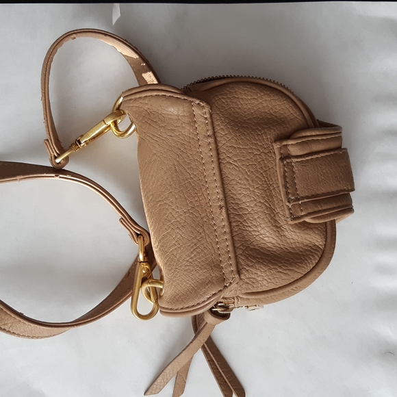 R&Em adorable mini crossbody bag - Picture 3 of 3